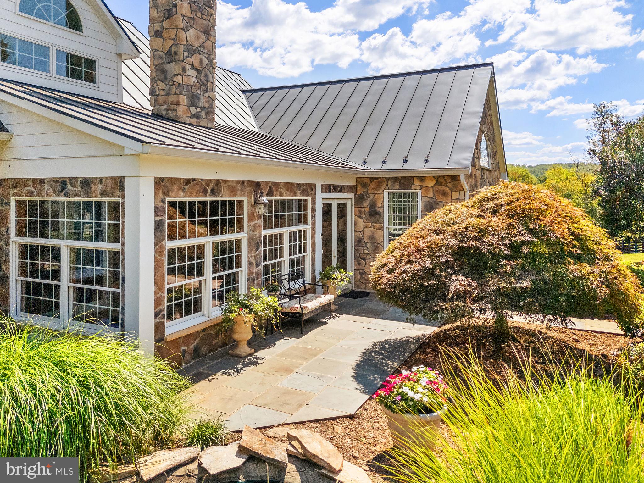 BELLEVUE FARMS - Residential