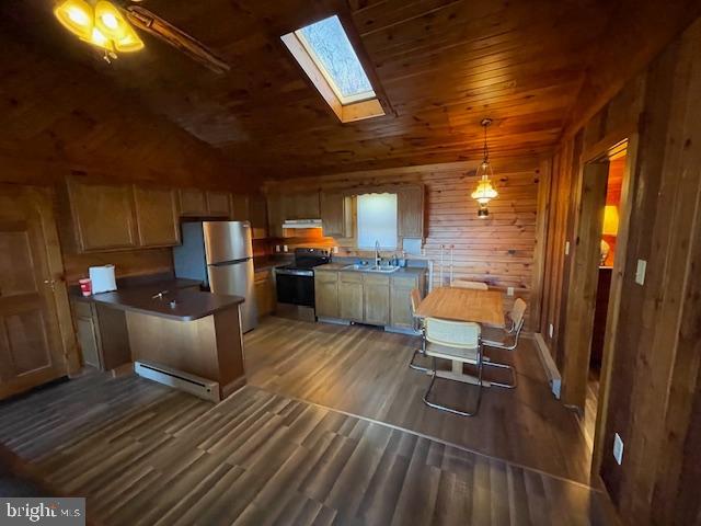 RITTERS HIDDEN VALLEY ESTATES - Residential