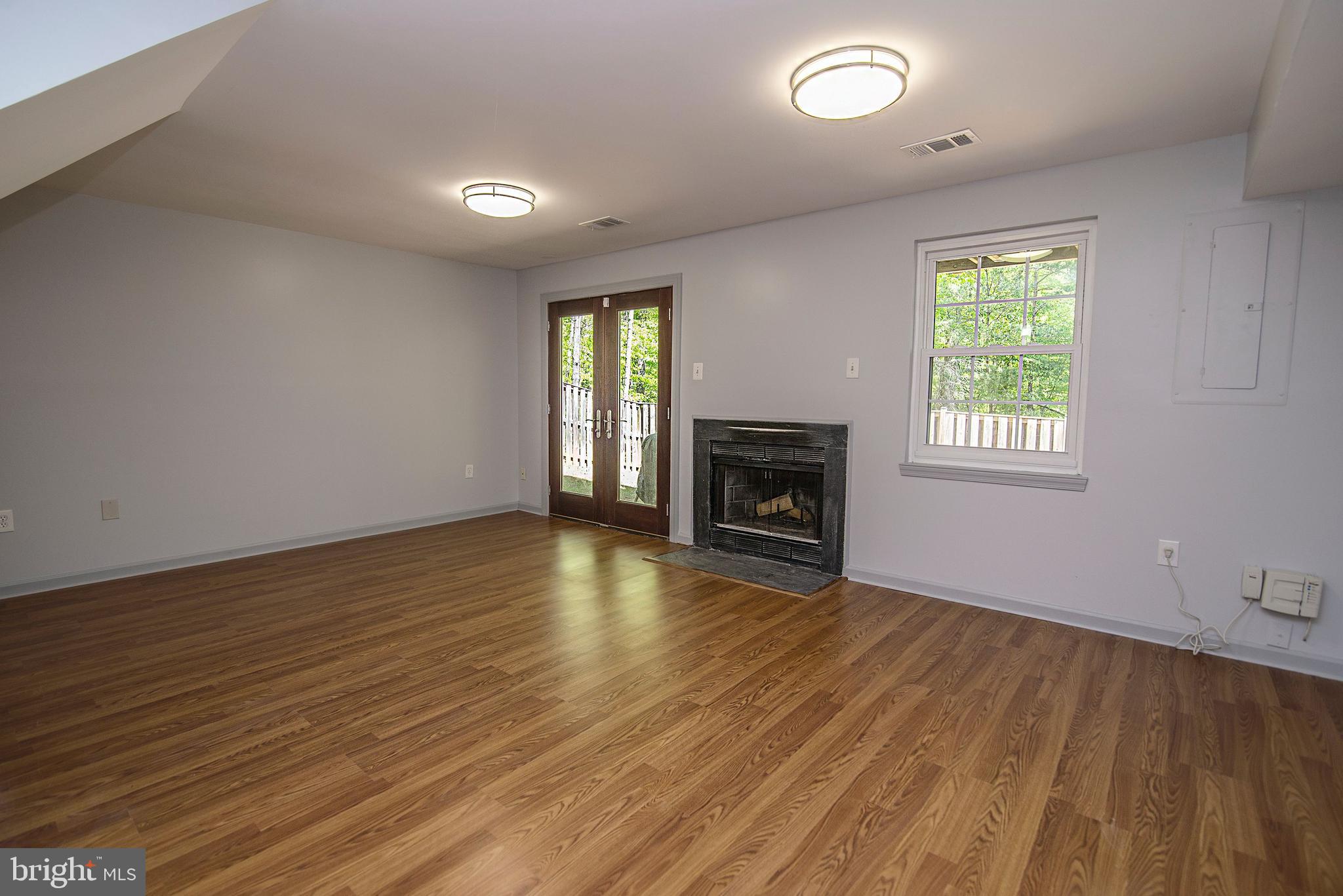 LOGAN WOODS - Residential