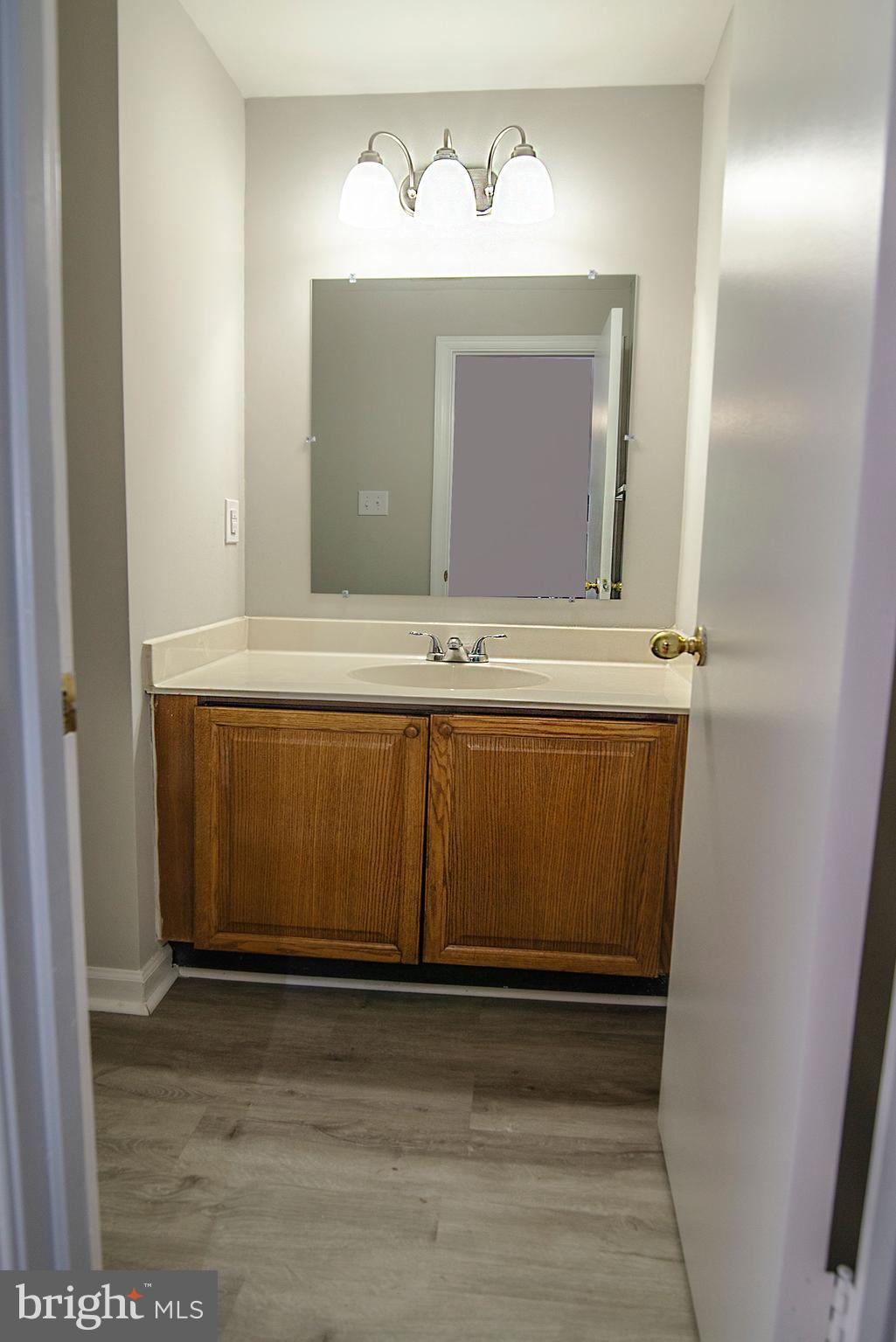 LOGAN WOODS - Residential