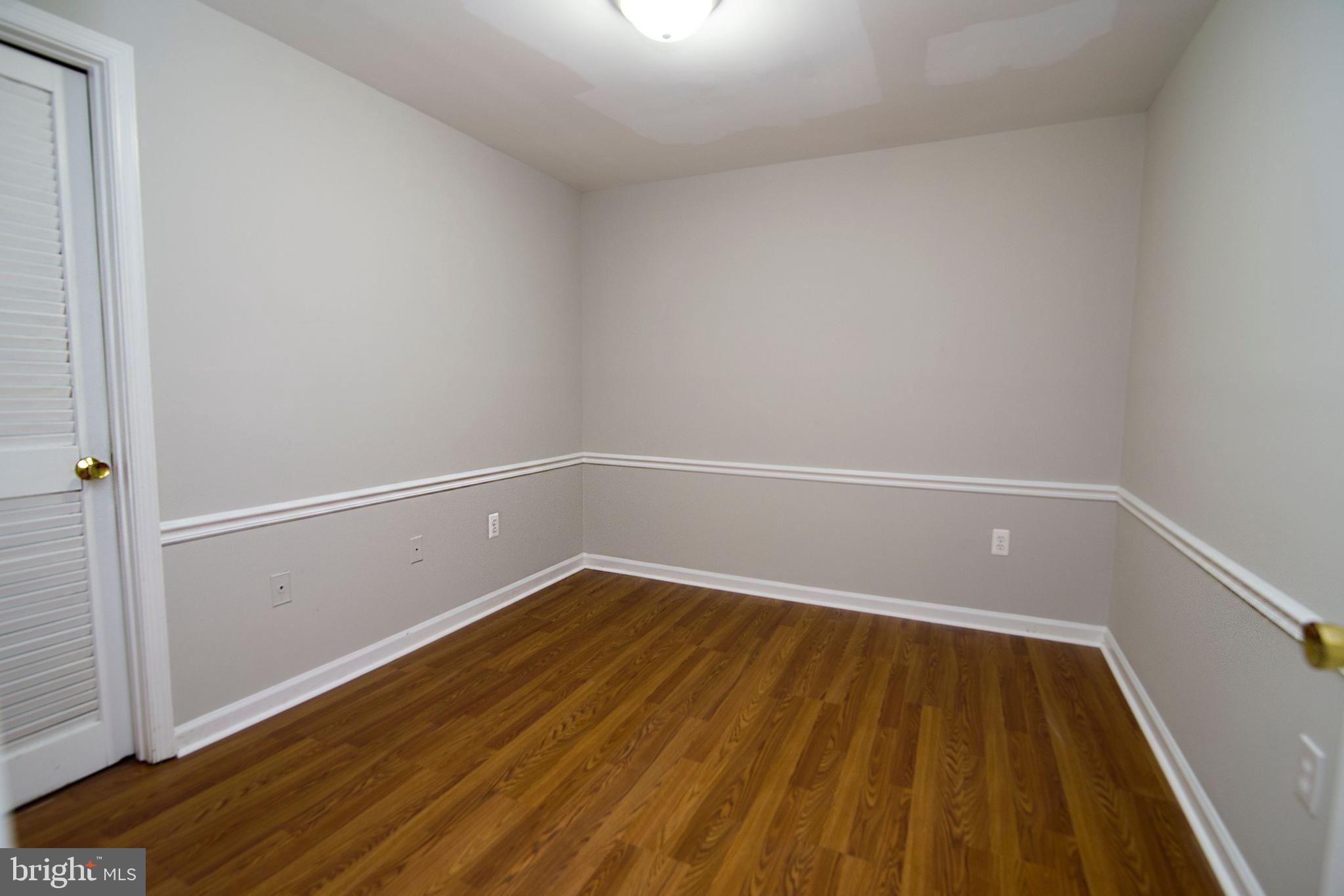 LOGAN WOODS - Residential