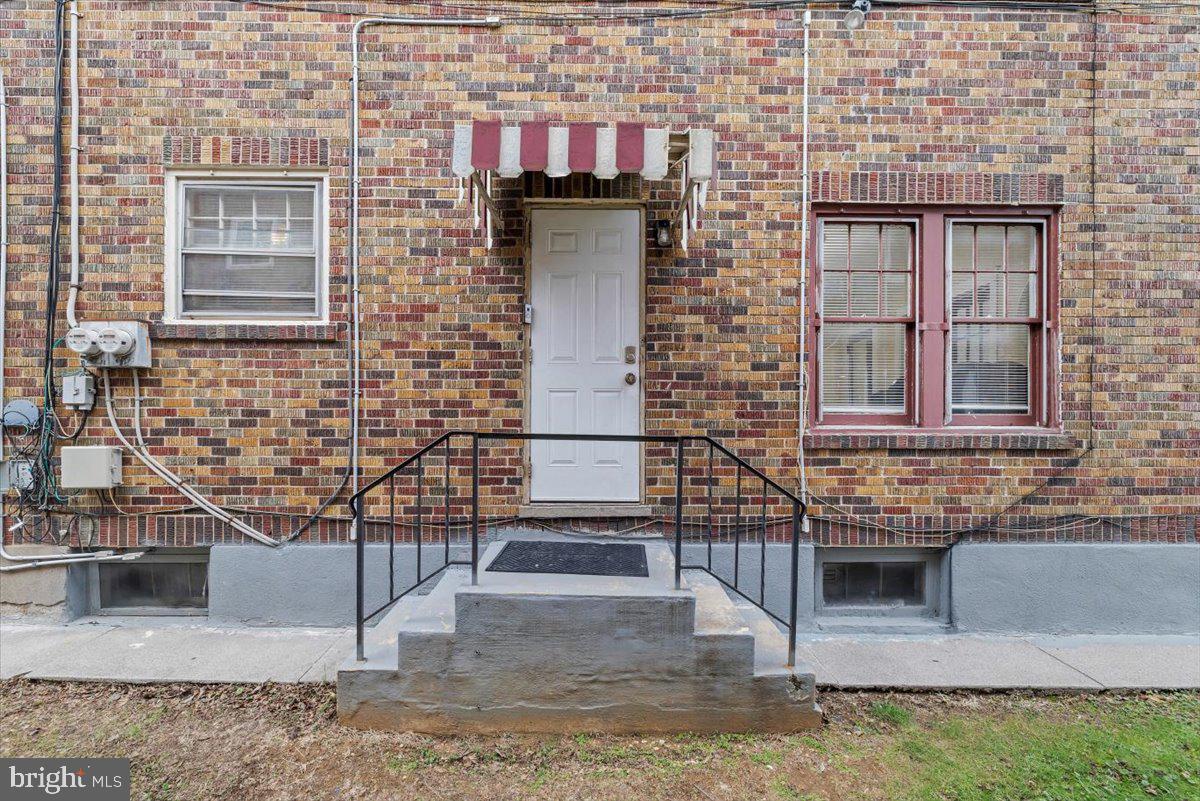 736 N N 19TH STREET