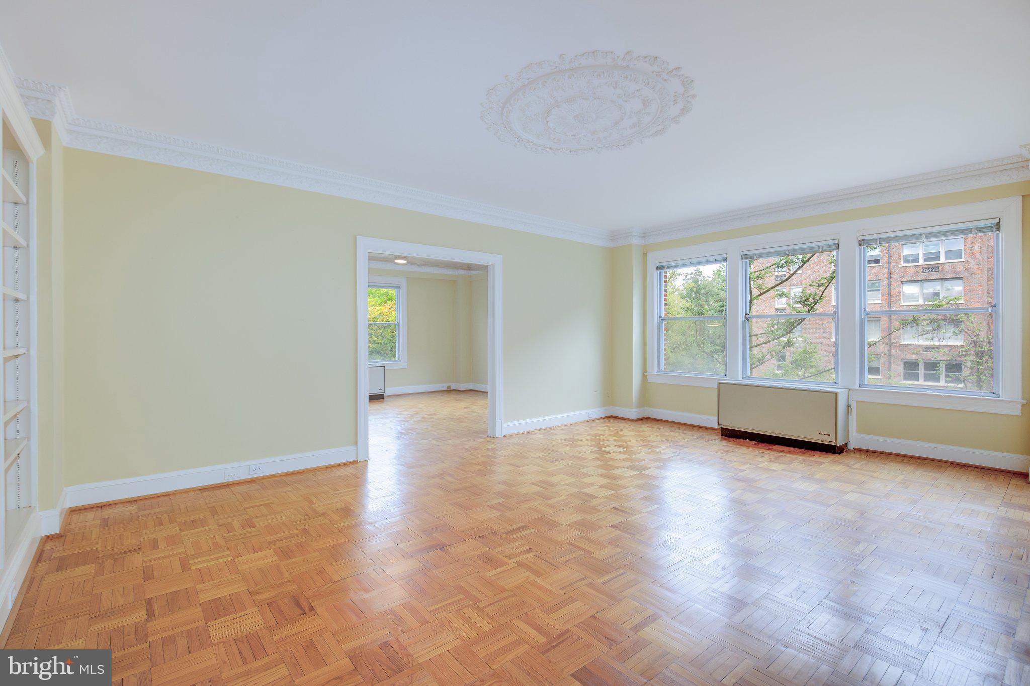 4000 CATHEDRAL AVENUE NW 243B