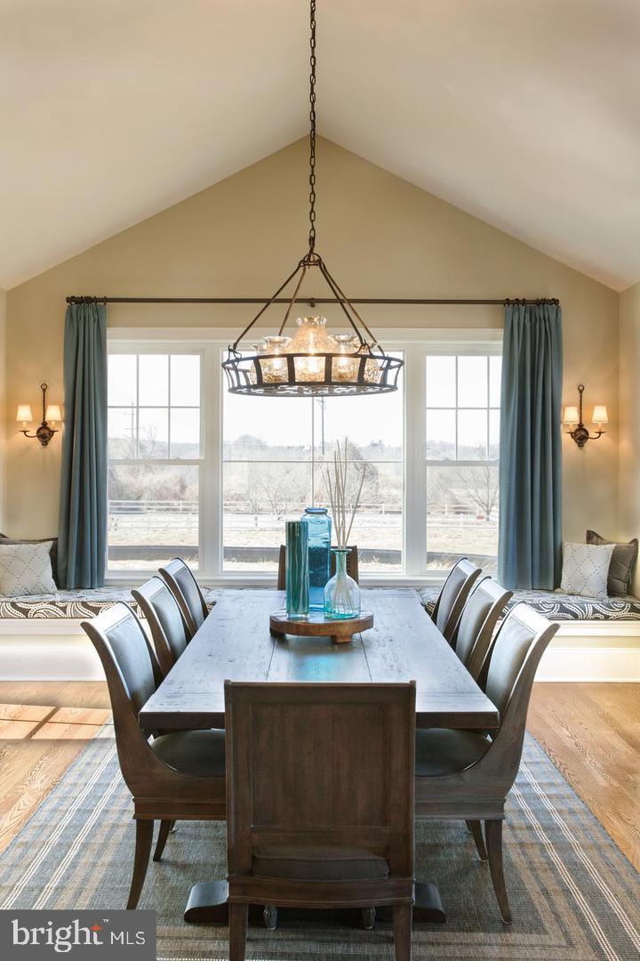 ROSEWOOD FARMS - Residential