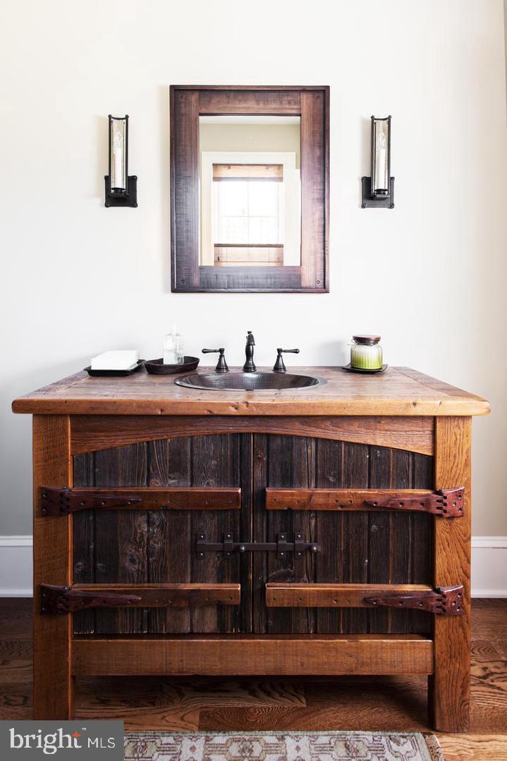 ROSEWOOD FARMS - Residential