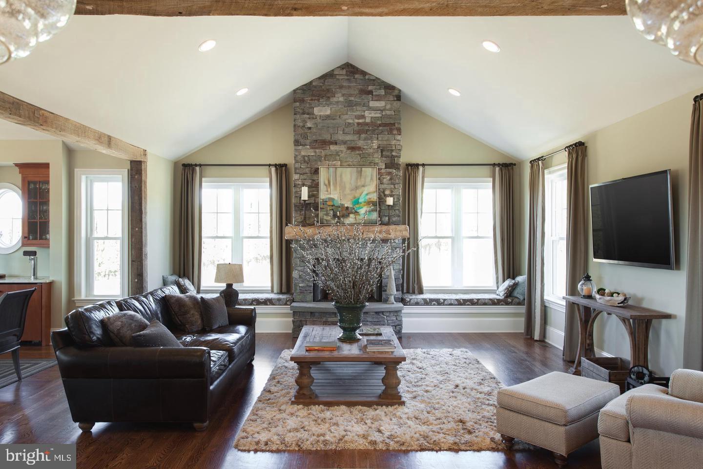 ROSEWOOD FARMS - Residential