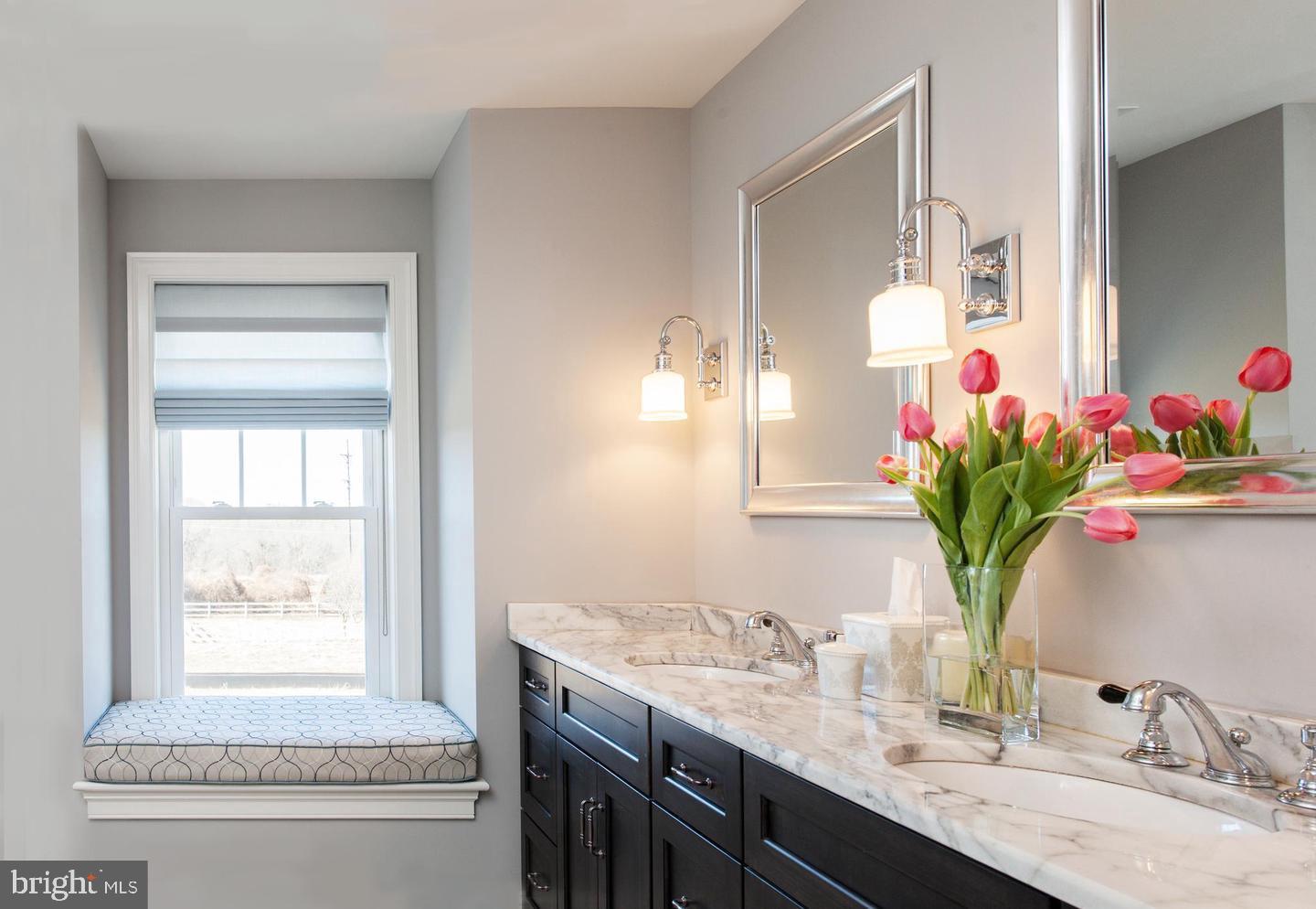 ROSEWOOD FARMS - Residential