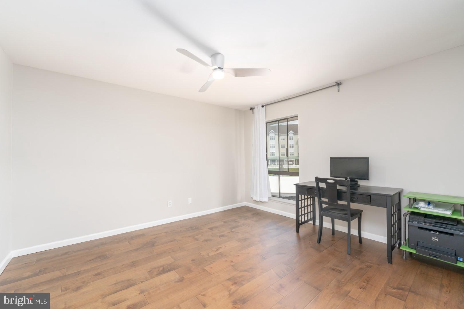 AMERICANA CENTRE - Residential