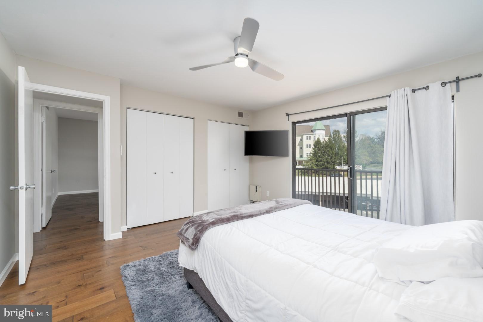 AMERICANA CENTRE - Residential