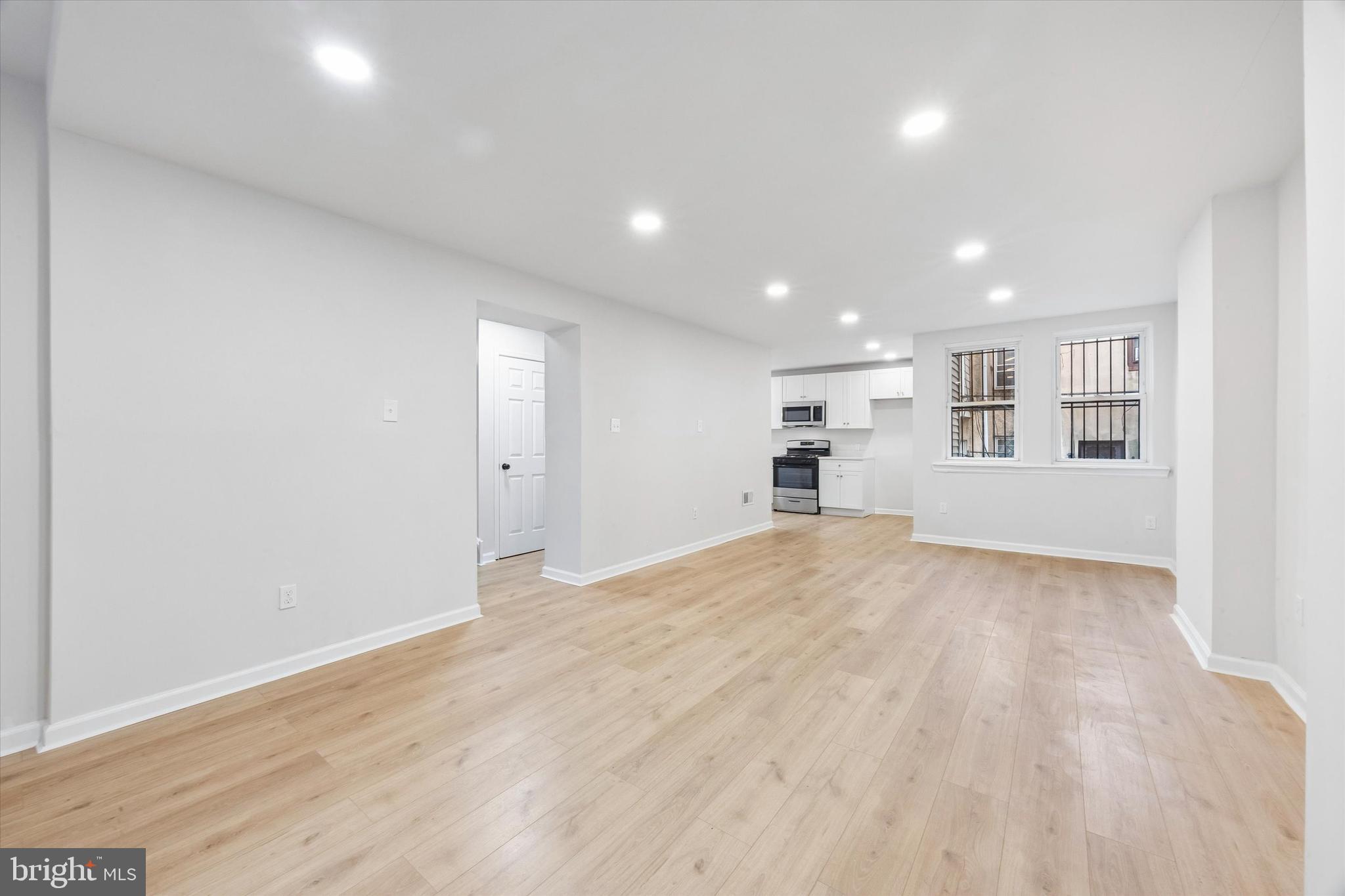 5614 APPLETREE STREET