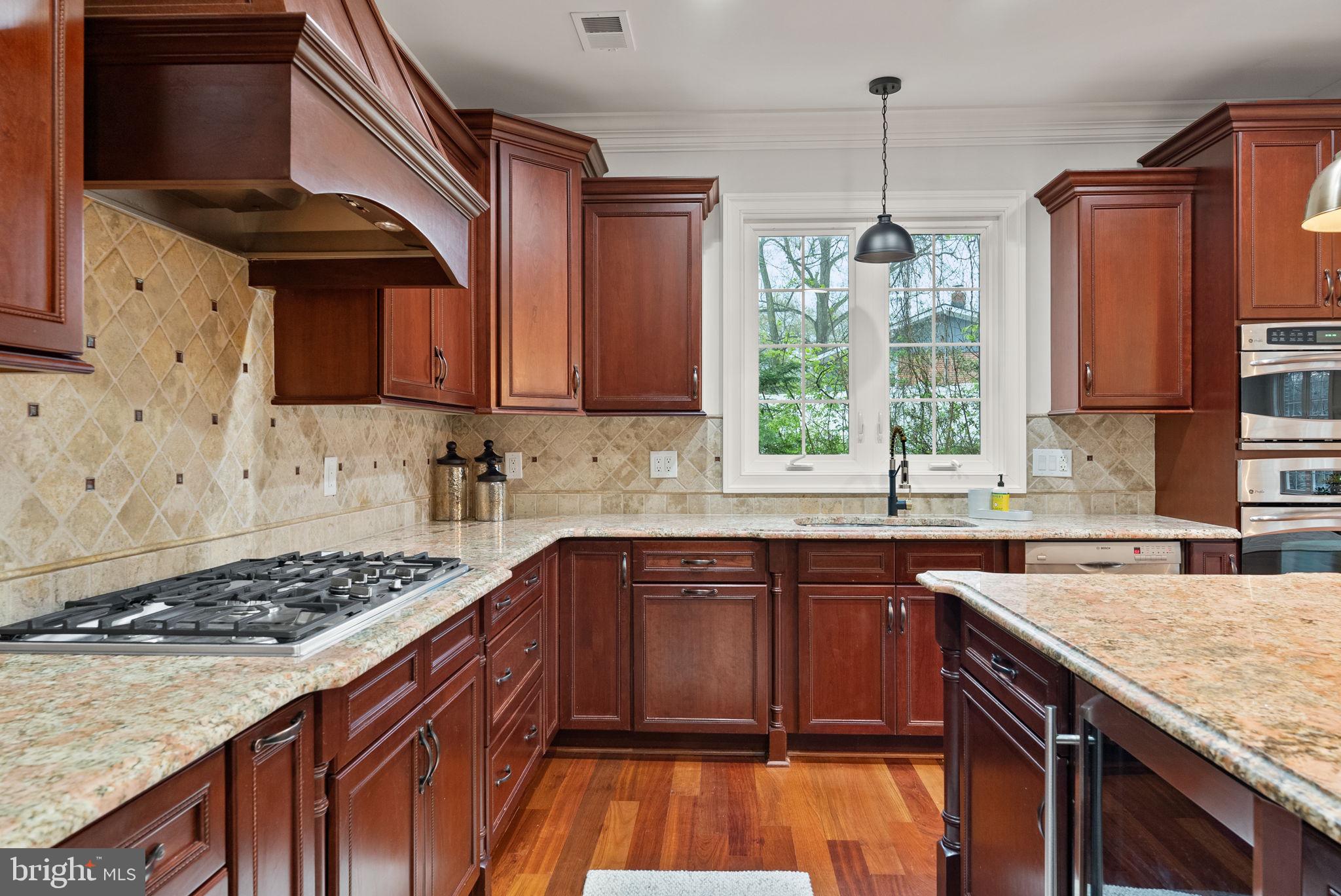 ODRICKS CORNER - Residential