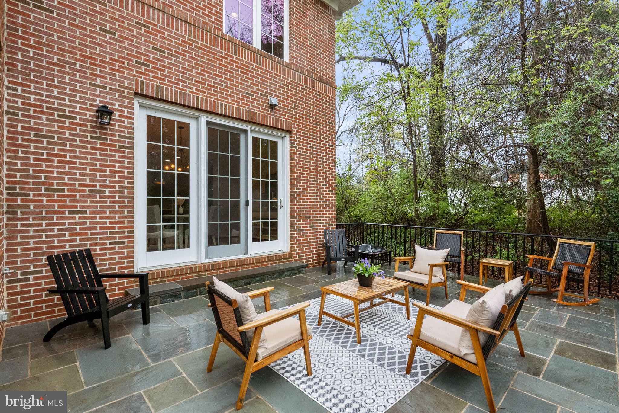 ODRICKS CORNER - Residential