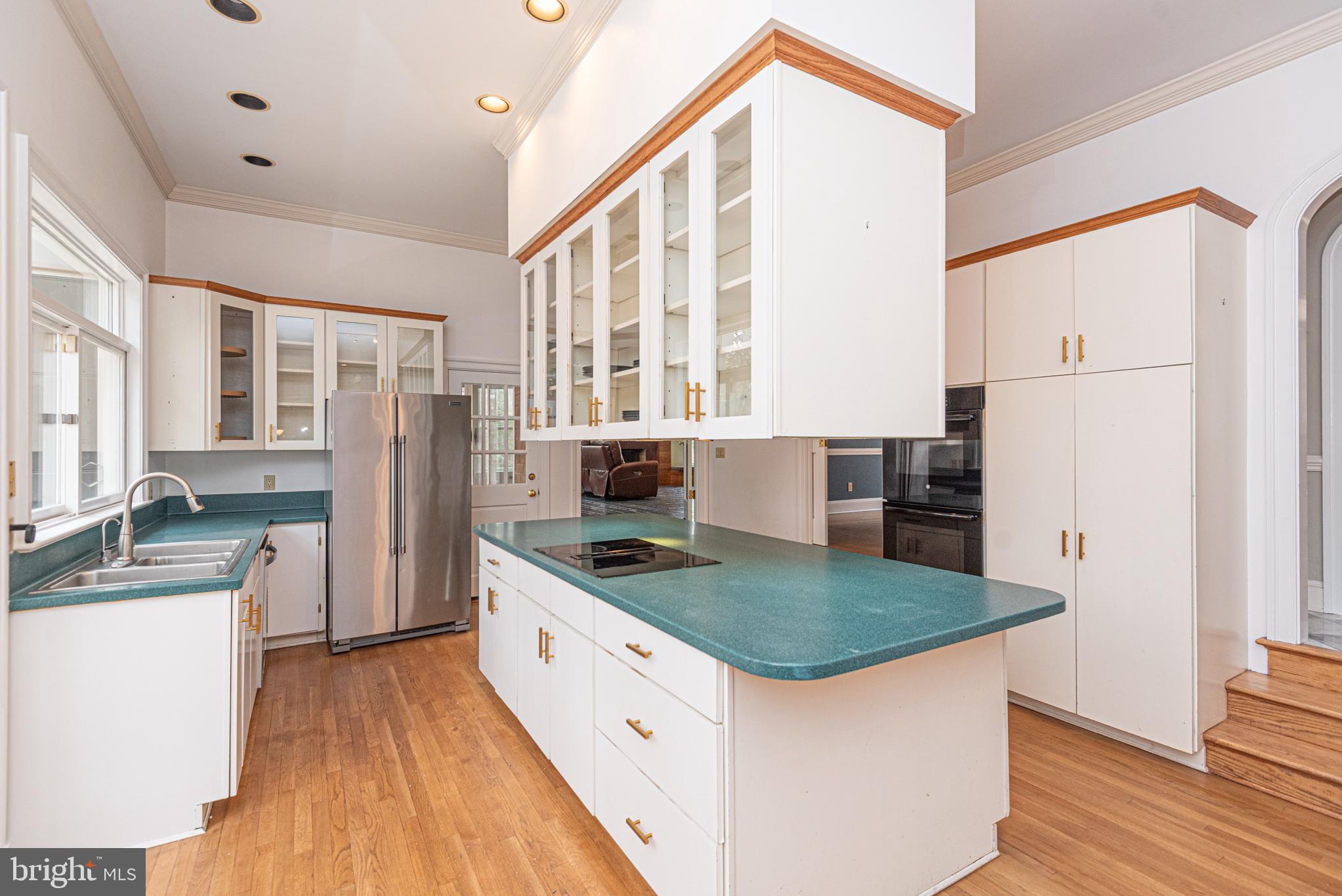 FOXCHASE - Residential