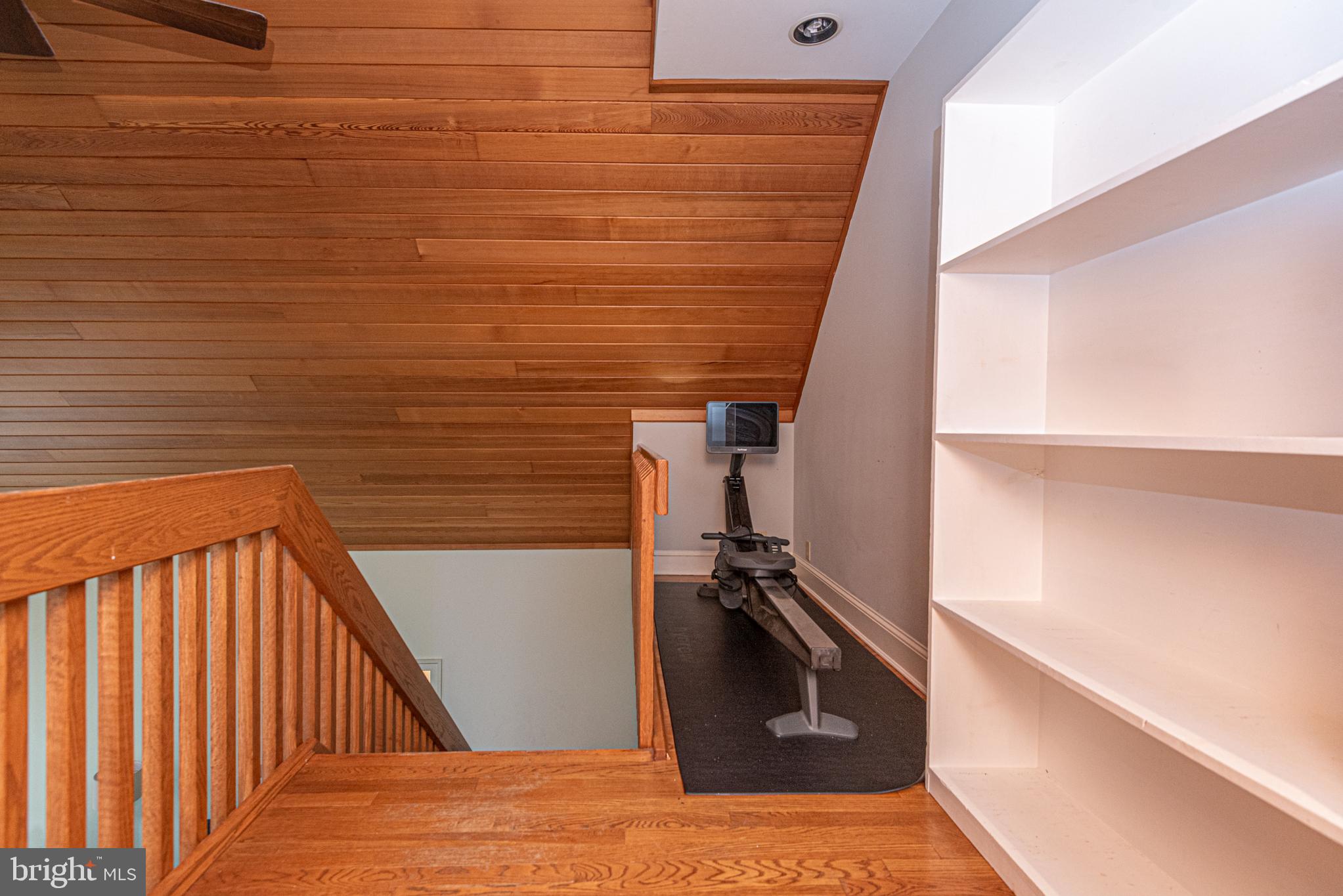 FOXCHASE - Residential