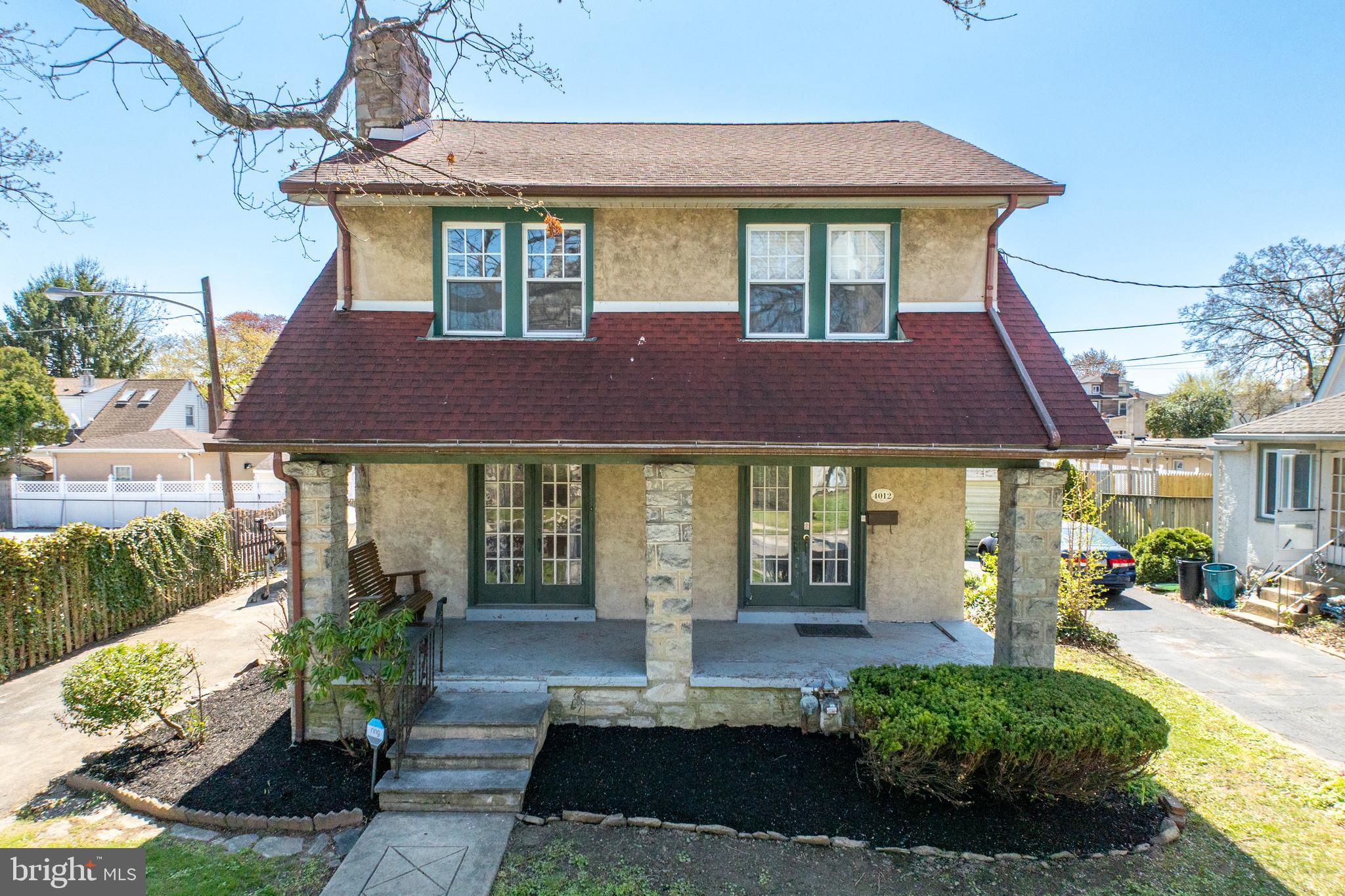 Welcome to 4012 School Ln, a beautifully updated single-family home in the heart of Drexel Hill. This charming 3-bedroom, 1.5-bath property combines classic character with thoughtful updates throughout. The main living areas feature beautifully refinished hardwood floors, creating a warm and inviting feel from the moment you enter.
Step inside to find beautiful original hardwood floors with inlaid borders flowing throughout the bright and spacious main living areas. The living room features a cozy stone fireplace and French doors that open to the front patio, creating an inviting space to relax or entertain.
The kitchen has been refreshed with brand-new stainless steel appliances, offering both function and style. Upstairs, you’ll find a fully renovated full bathroom with modern fixtures and finishes. Additional updates include a new hot water heater and gas furnace for year-round comfort, along with fresh interior paint throughout the home.
Located on a quiet street with easy access to local schools, parks, shopping, and public transportation, this move-in ready home is the perfect blend of comfort and convenience. Don’t miss your chance to see it—schedule your showing today!