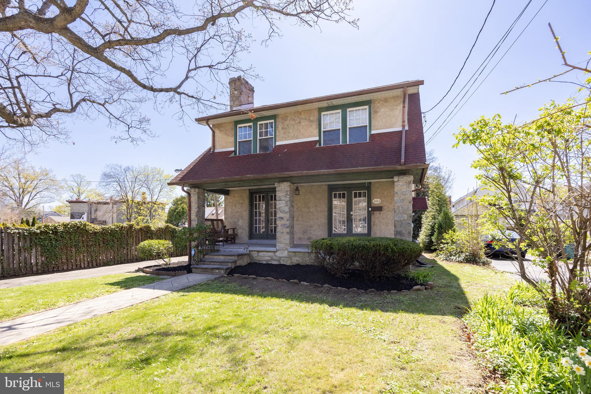 4012 SCHOOL LANE