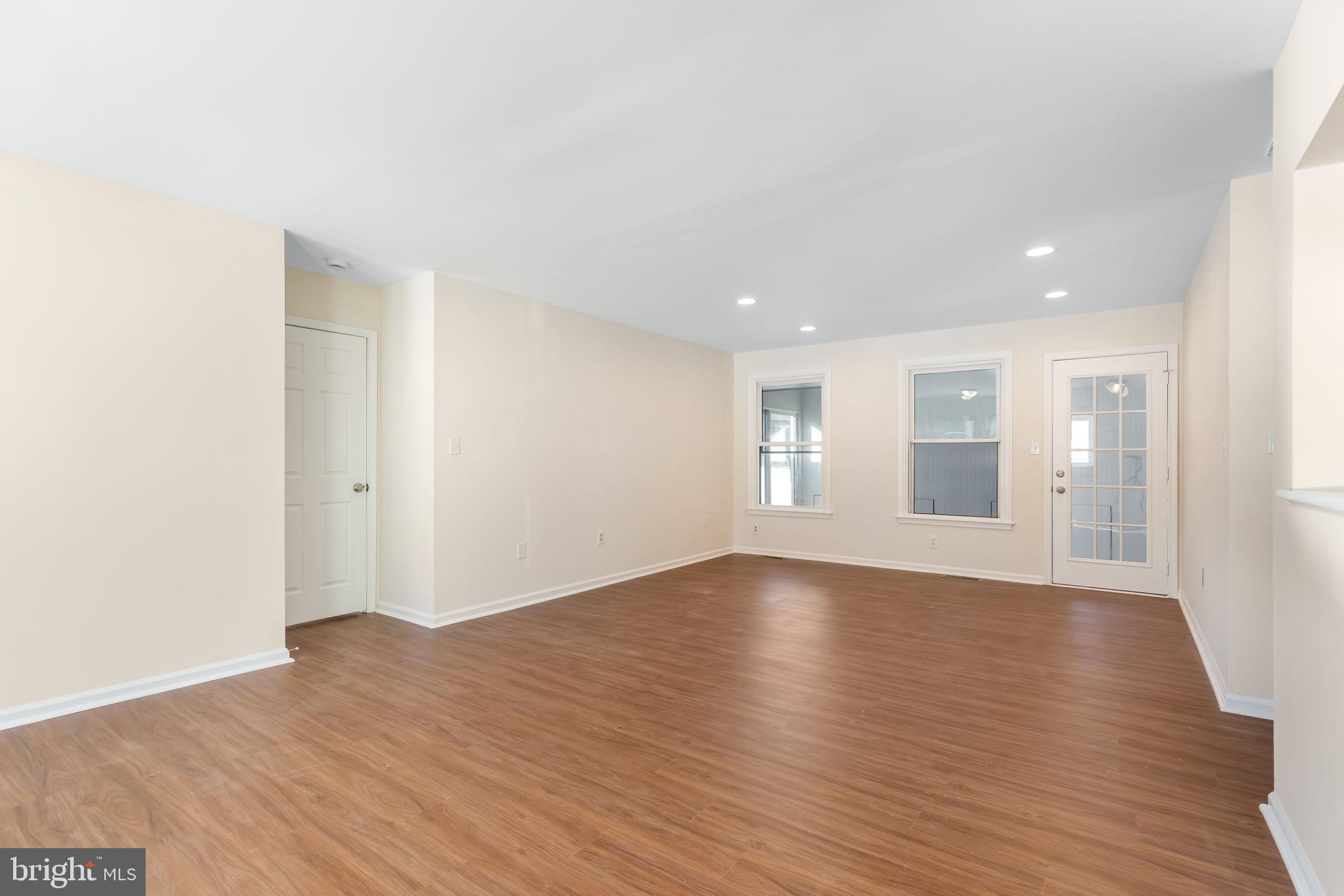 5303 BRIARBEND COURT