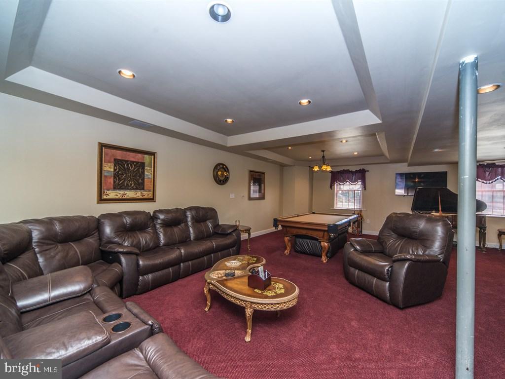 MORGANSHIRE - Residential