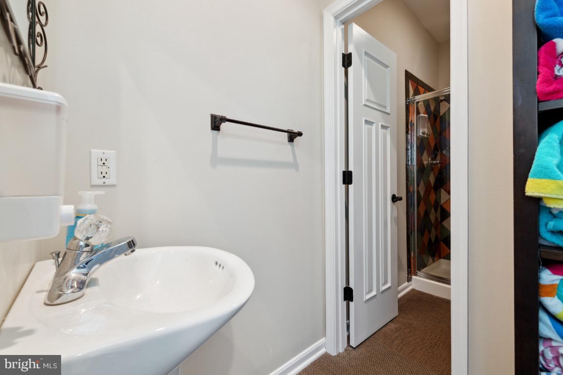 GLYNDON MEADOWS - Residential