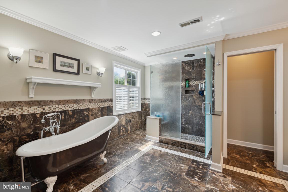 GLYNDON MEADOWS - Residential