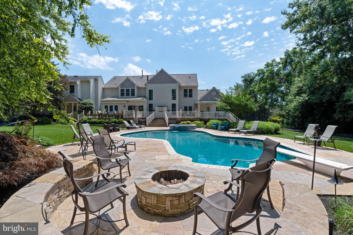 GLYNDON MEADOWS - Residential