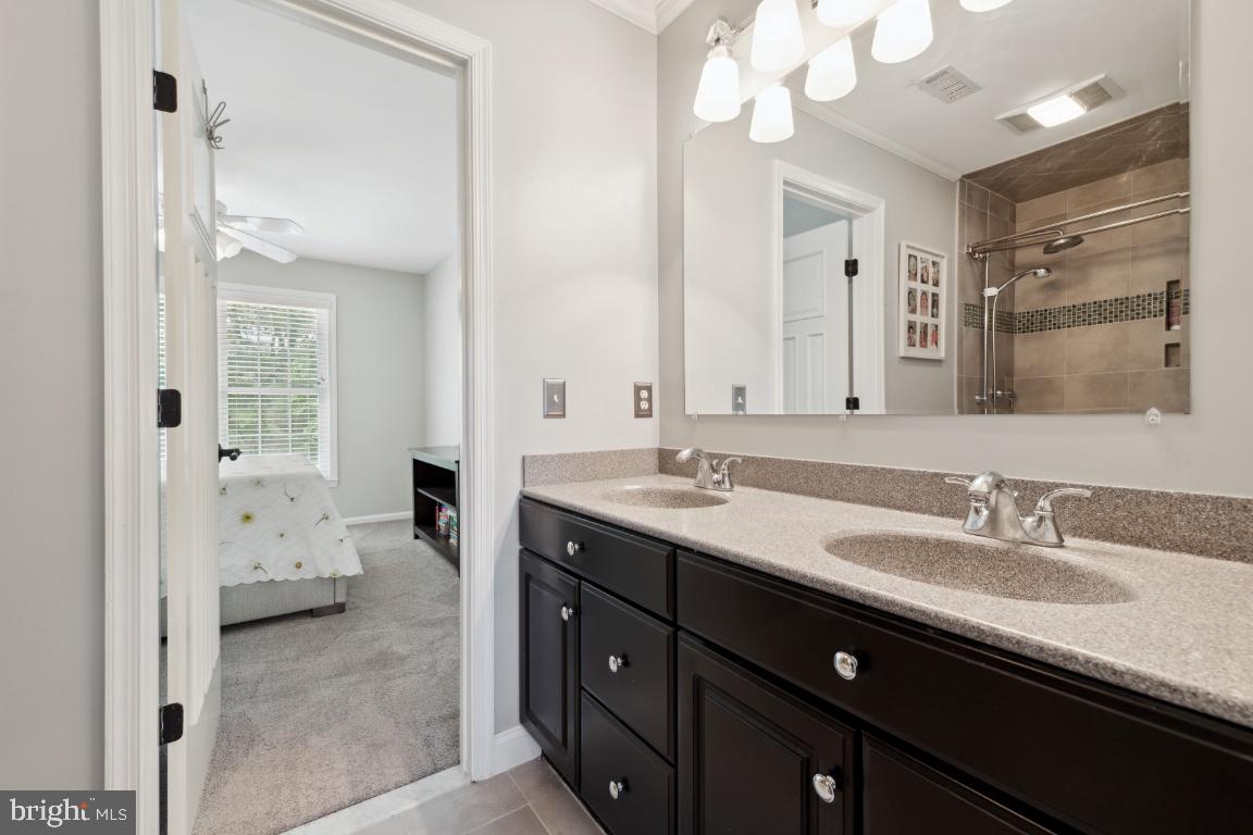 GLYNDON MEADOWS - Residential