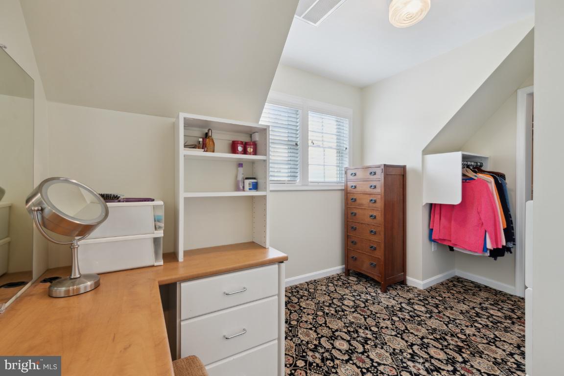 GLYNDON MEADOWS - Residential