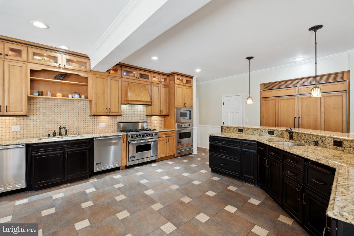 GLYNDON MEADOWS - Residential