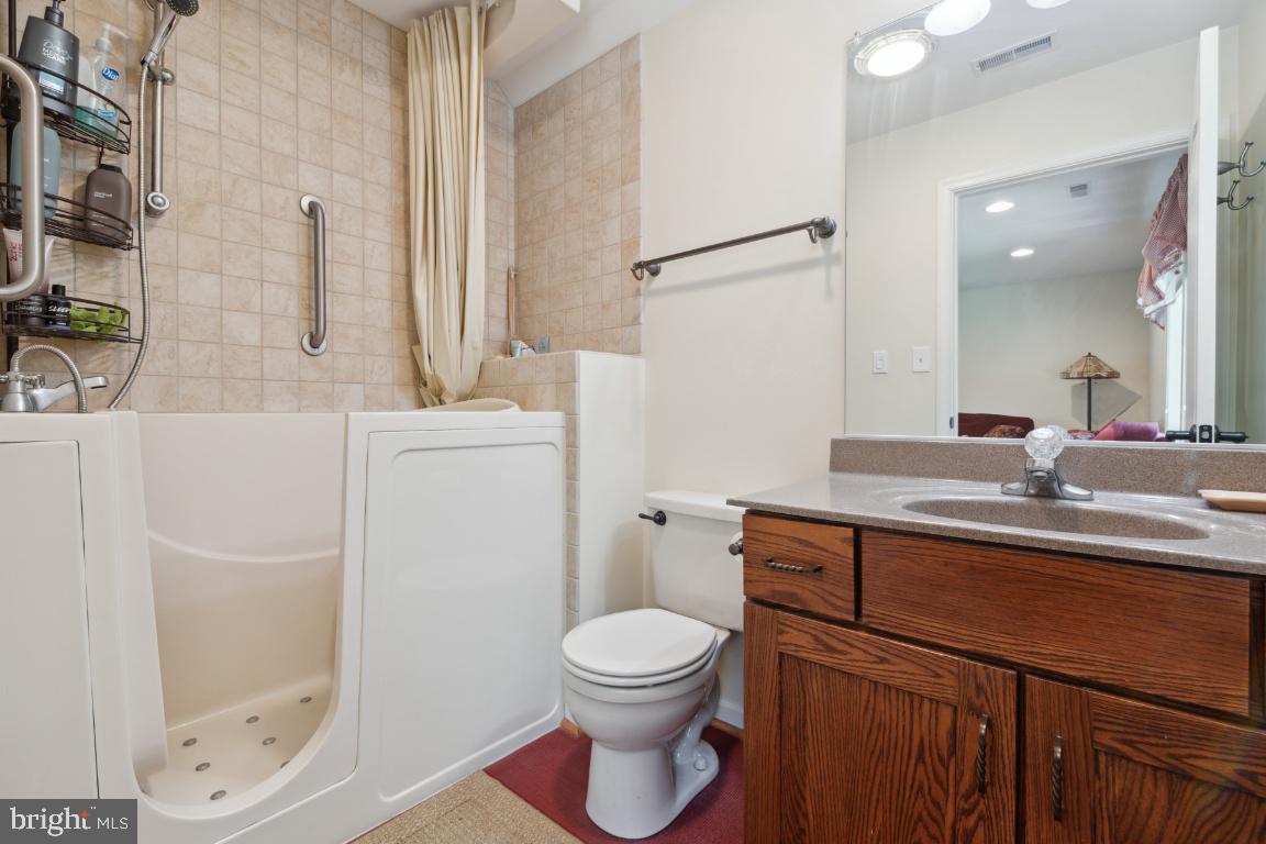 GLYNDON MEADOWS - Residential