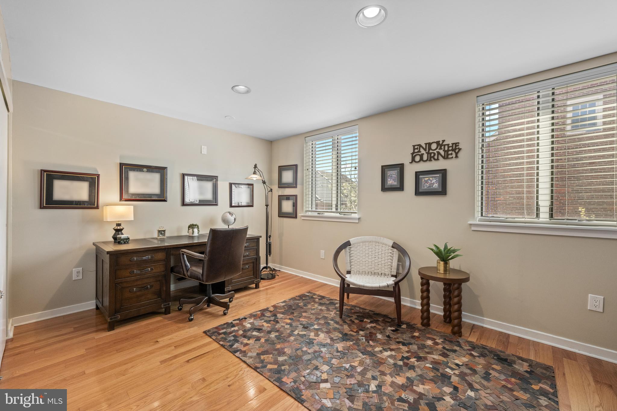 SOCIETY HILL - Residential