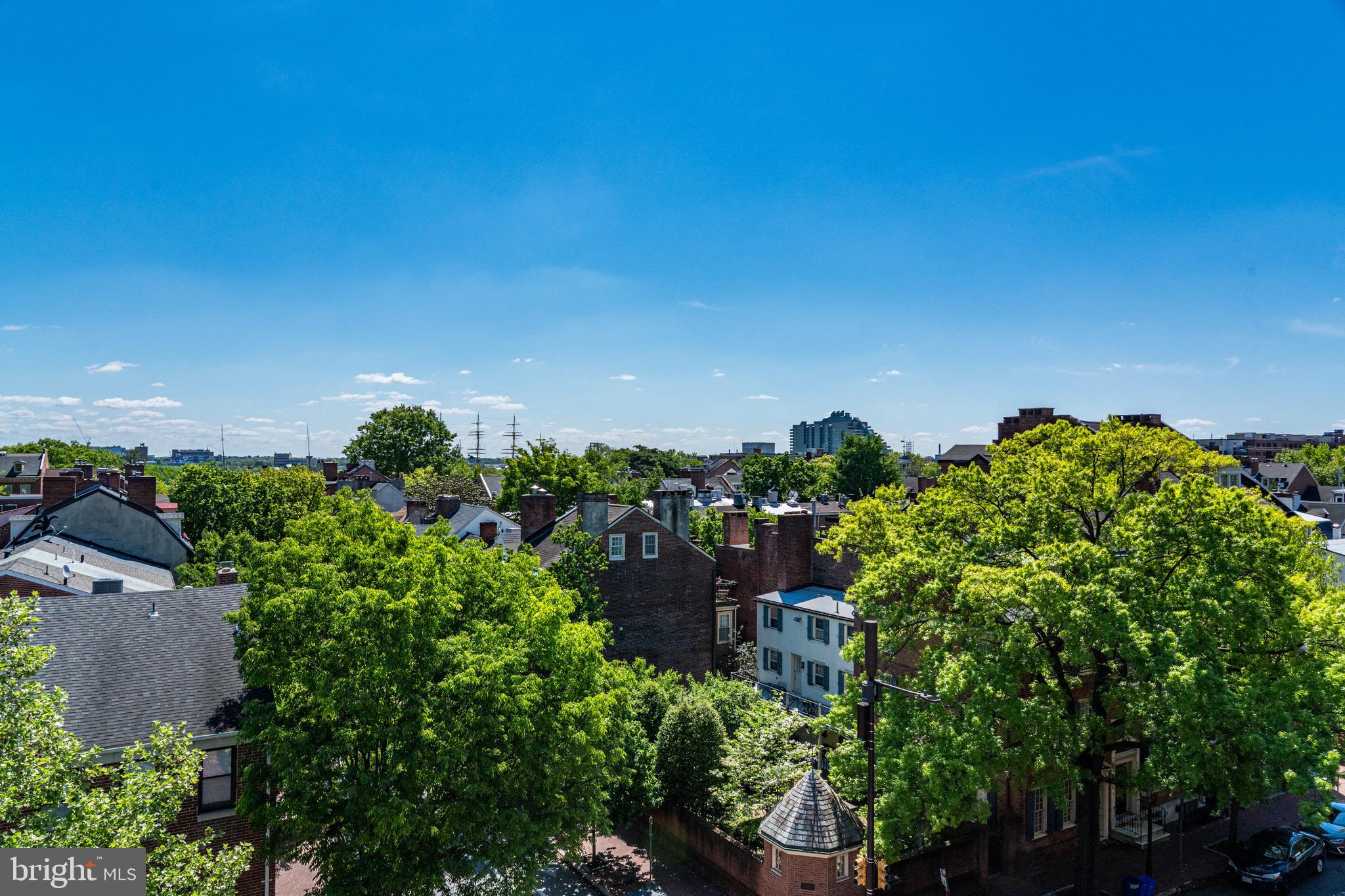 SOCIETY HILL - Residential