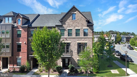 Photo of 22261 Philanthropic Drive, ASHBURN, VA 20148 (MLS # VALO2137218)