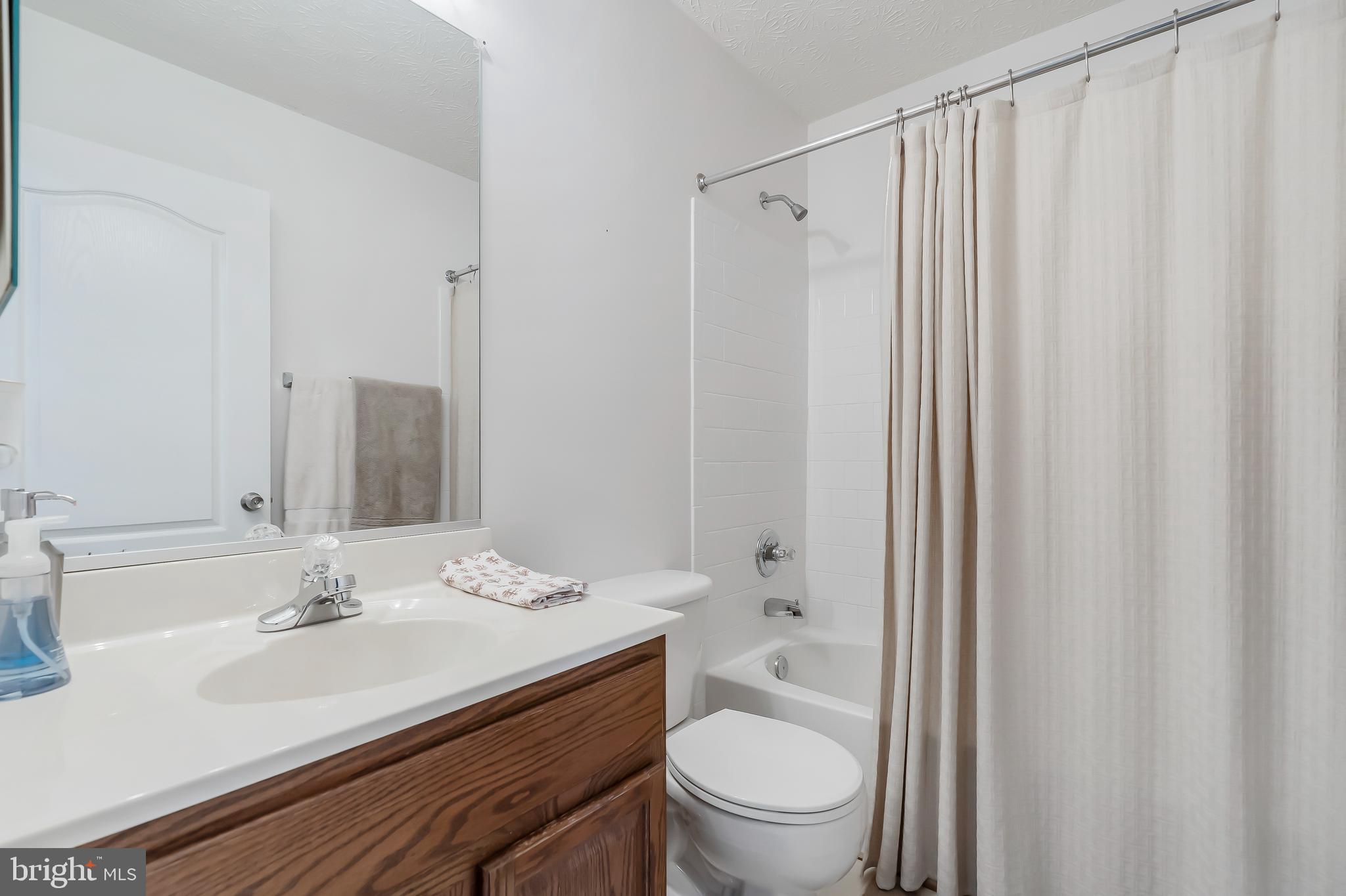 HOLLAWAY ESTATES - Residential