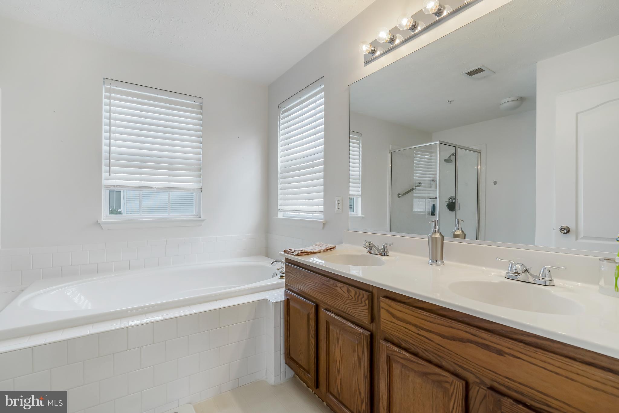 HOLLAWAY ESTATES - Residential