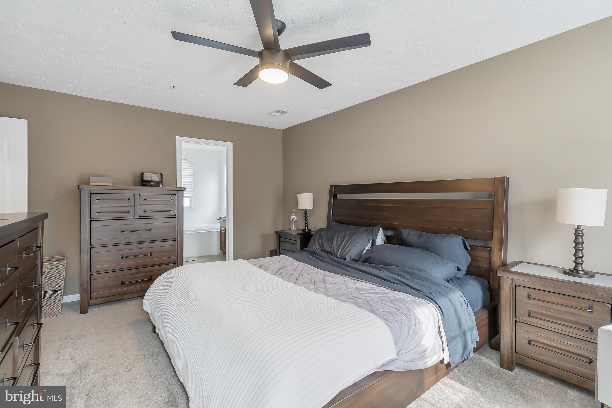 HOLLAWAY ESTATES - Residential