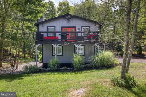 6114 DECKER ROAD BUSHKILL PA 18324