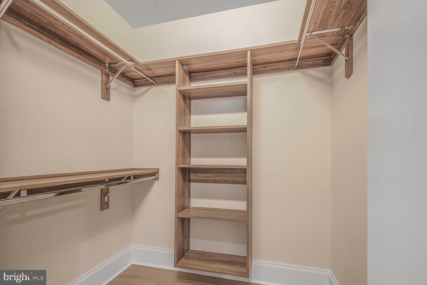 TYSONS CORNER - Residential Lease