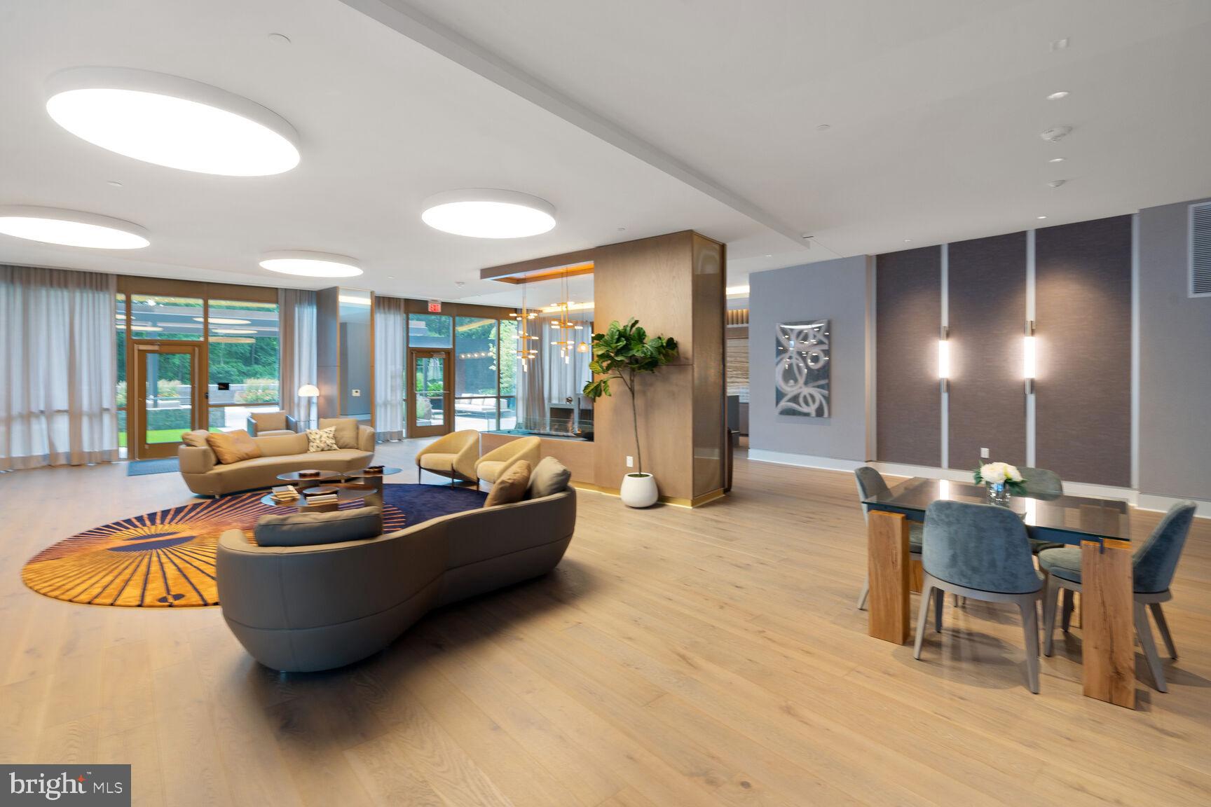 TYSONS CORNER - Residential Lease