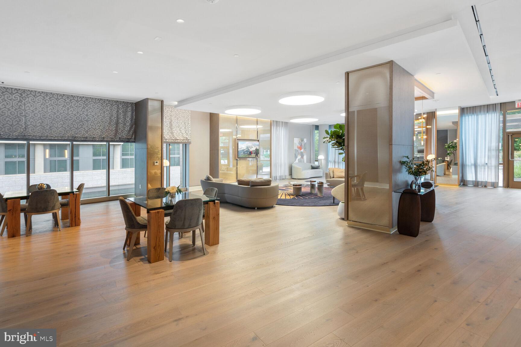 TYSONS CORNER - Residential Lease