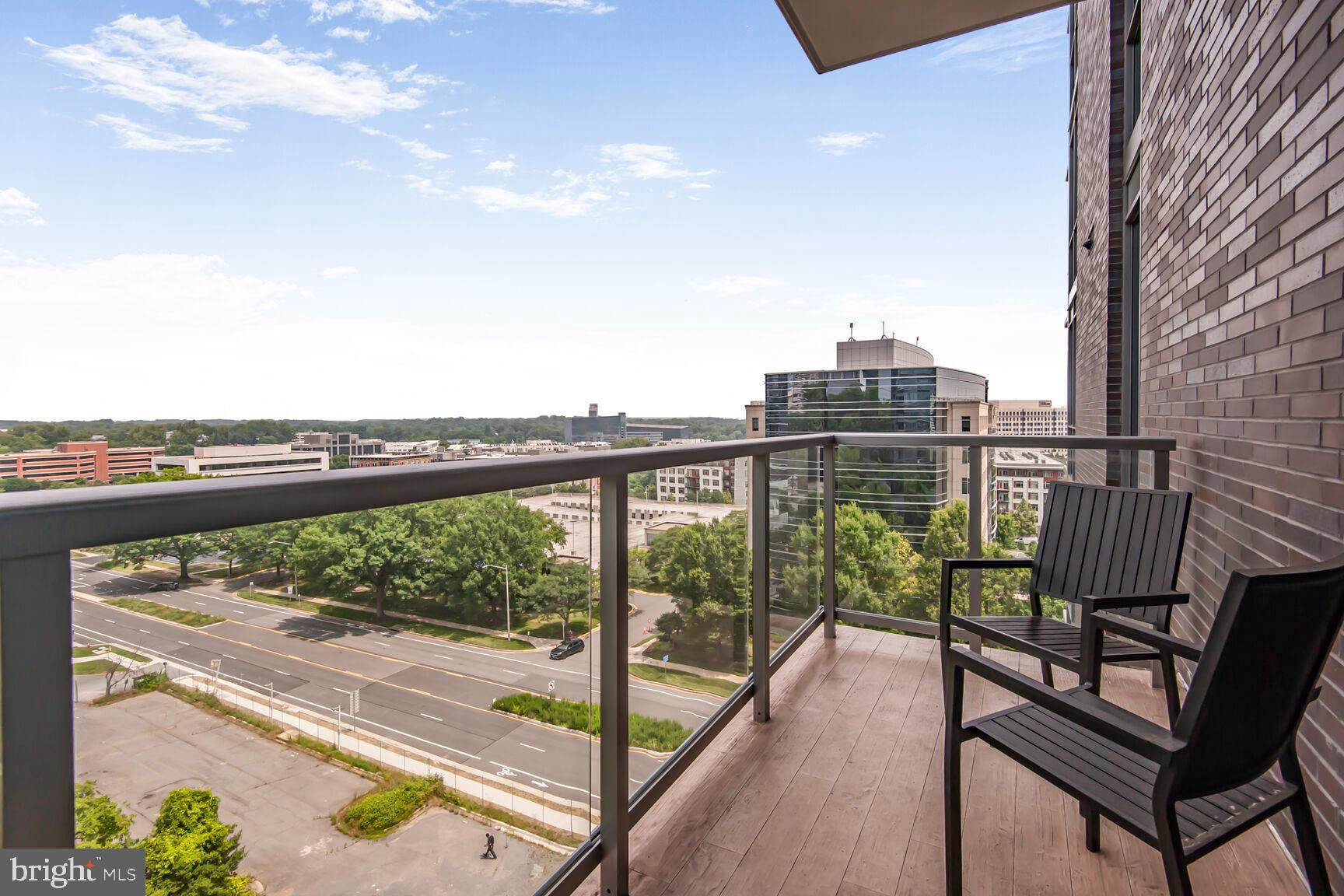 TYSONS CORNER - Residential Lease