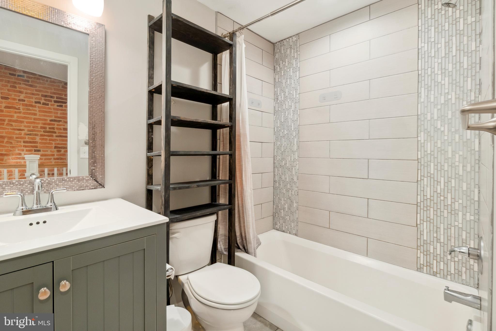 PATTERSON PARK - Residential