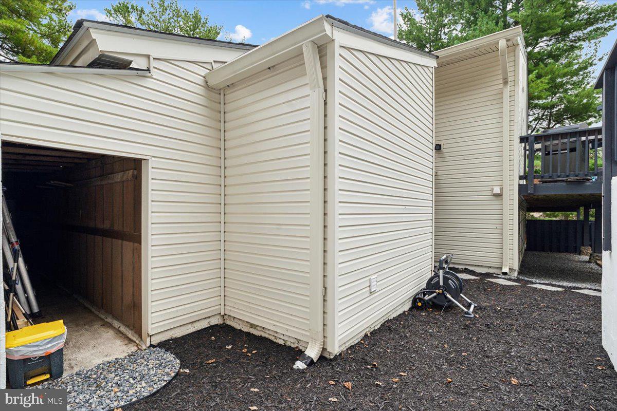 THE MEADOWS - Residential