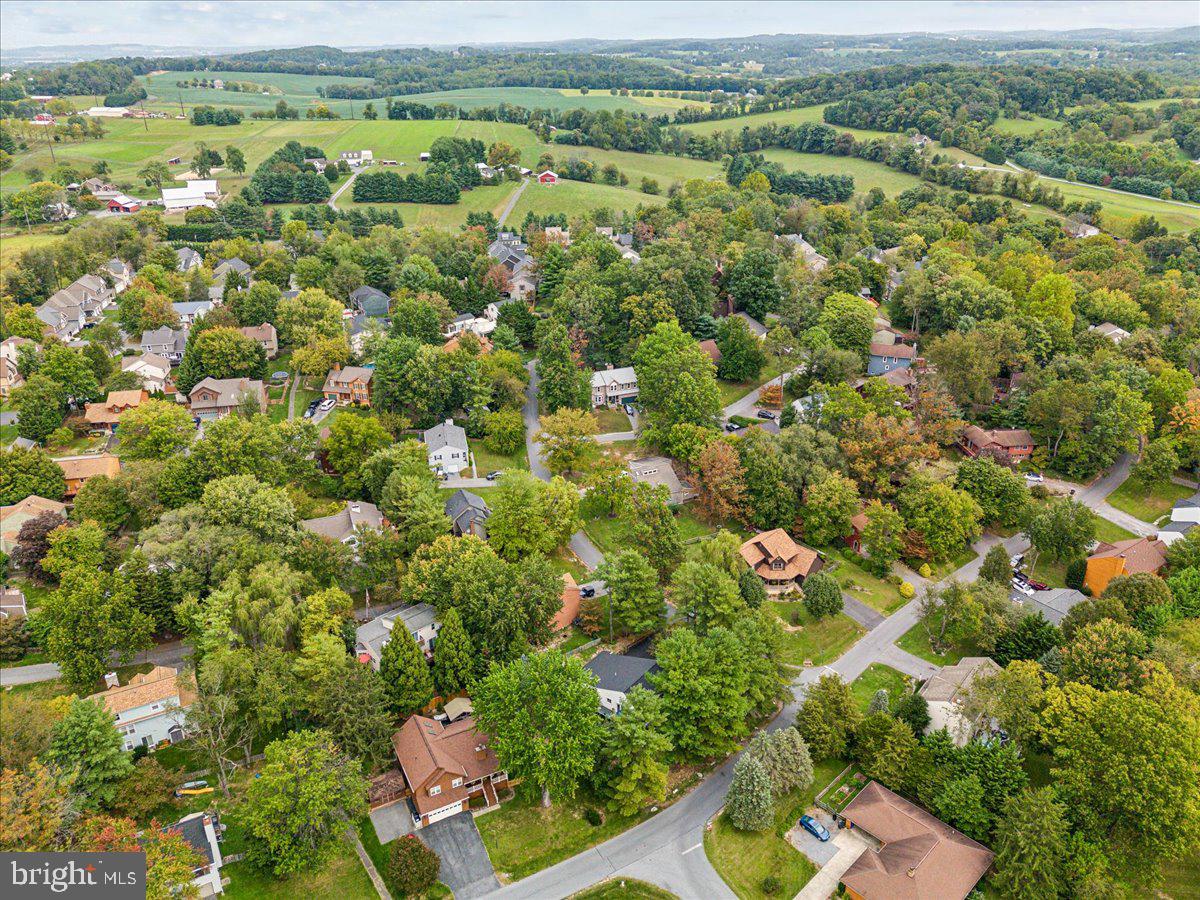 THE MEADOWS - Residential