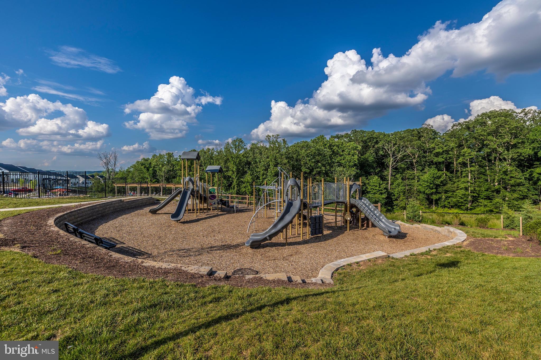 THE MEADOWS - Residential