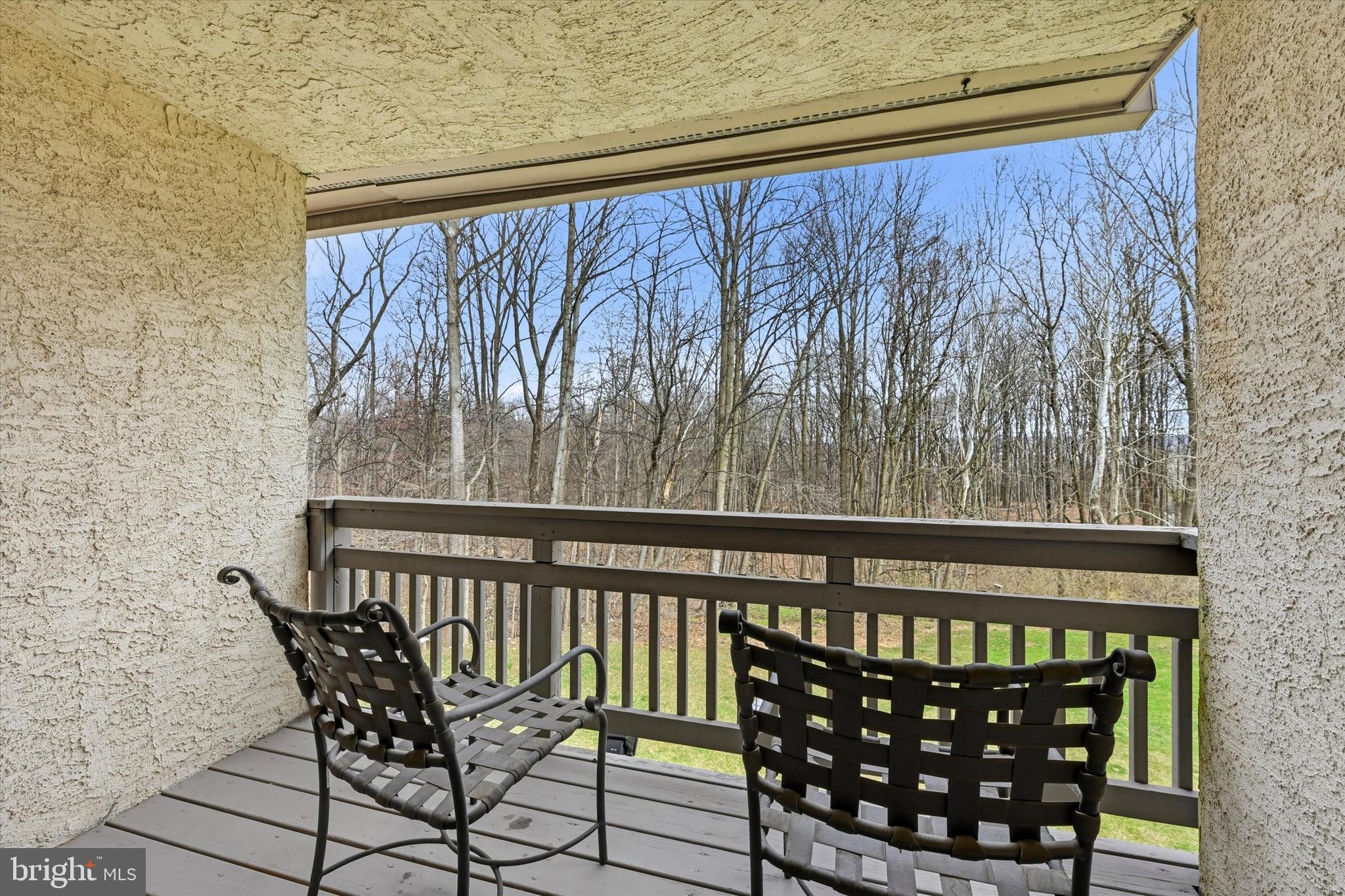 CAMBRIDGE CHASE - Residential