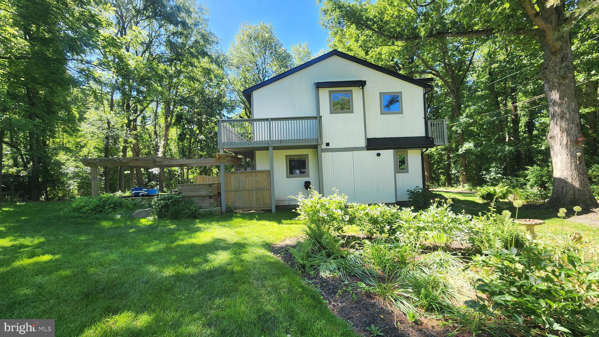 1530 MURPHY LANE