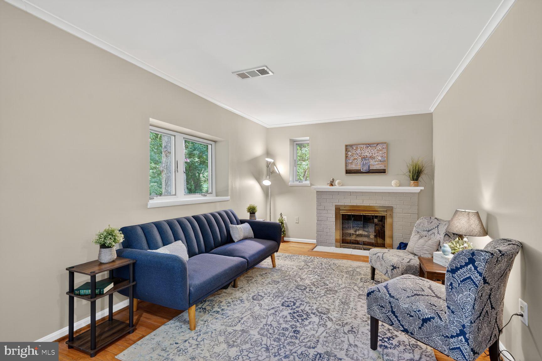 1530 MURPHY LANE