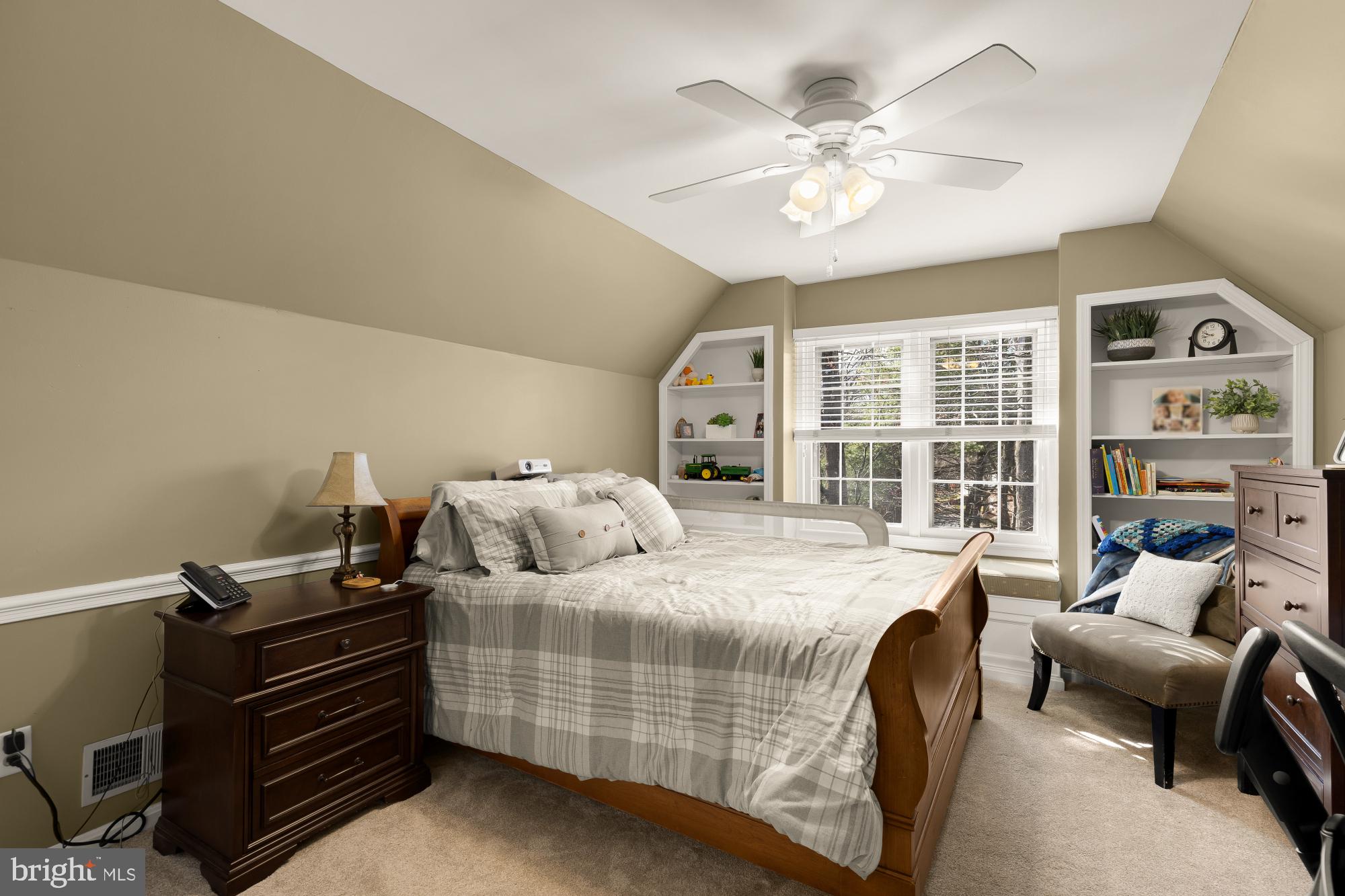 RESTON - Residential