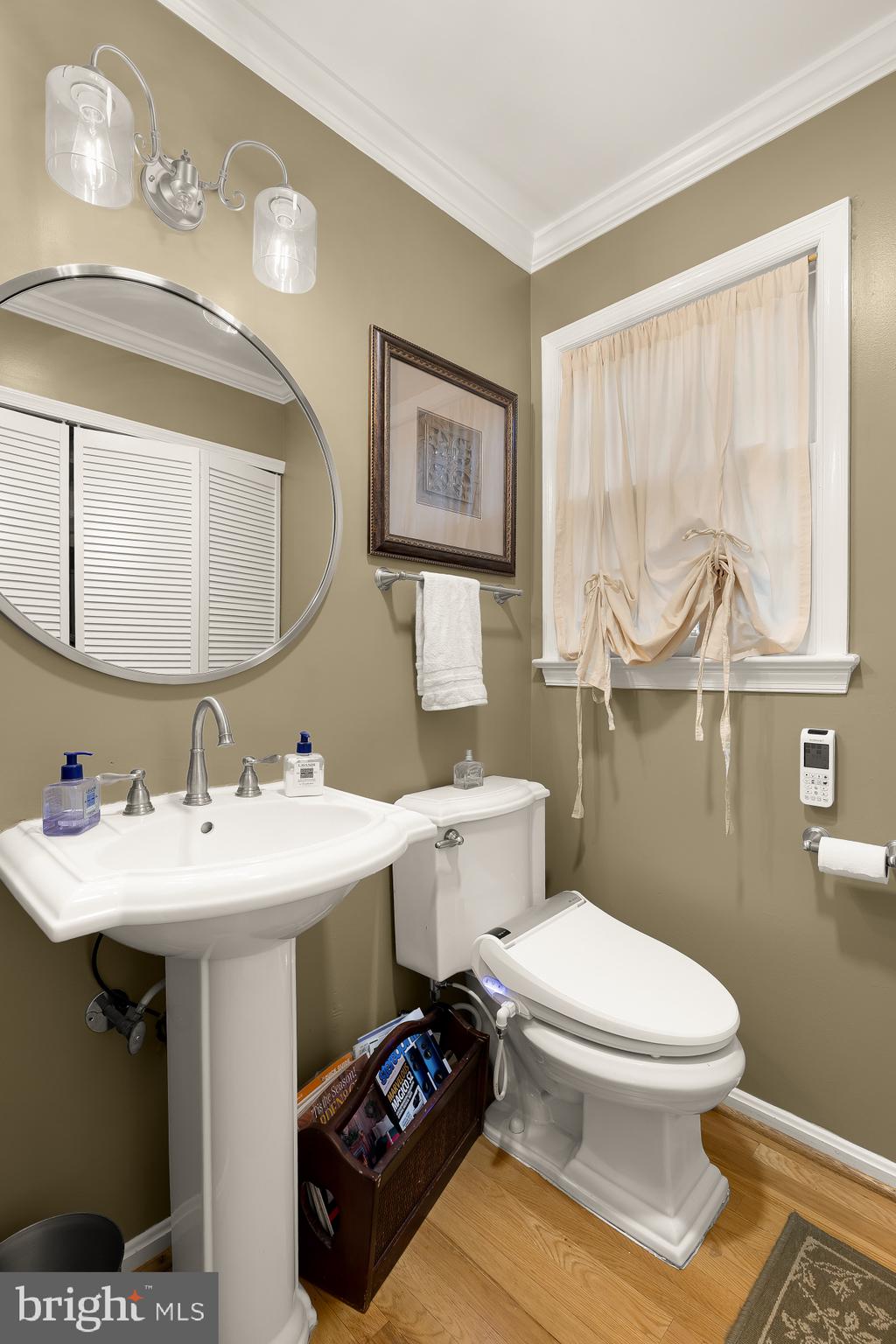 RESTON - Residential