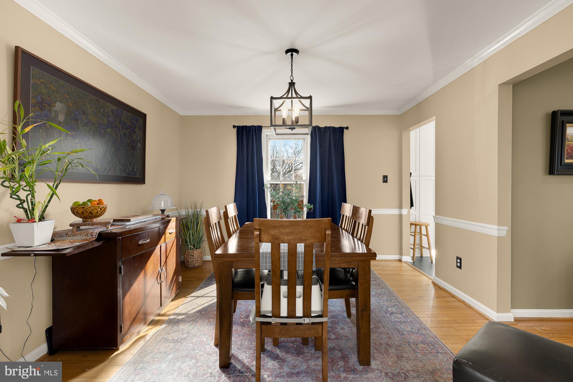 RESTON - Residential